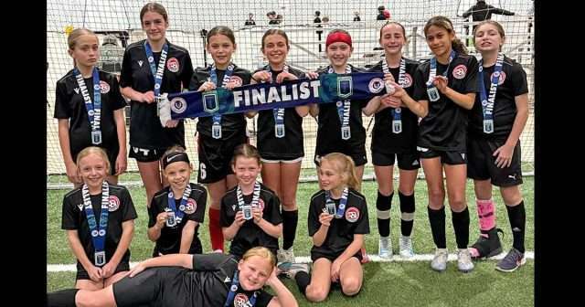 14 Ladies Team Red – Finalist at Turf Classic